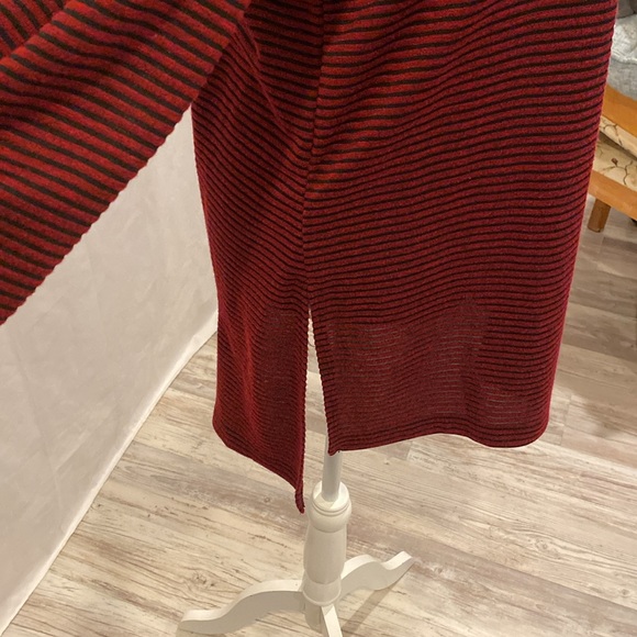 *4 for $20* tunic length cowl neck like new - Picture 4 of 11